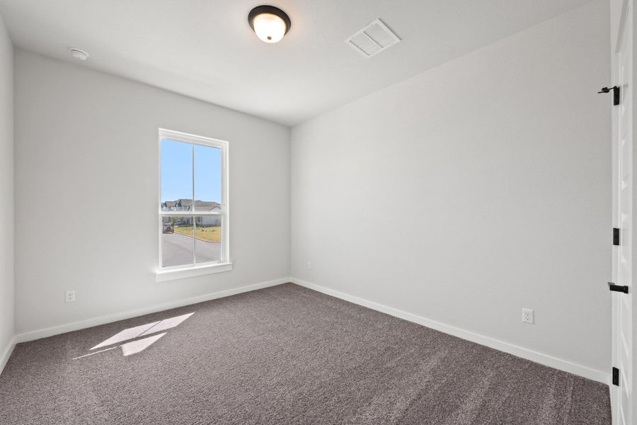 Spacious, unfurnished interior of a new home in Park Central, Georgetown (Image 40).