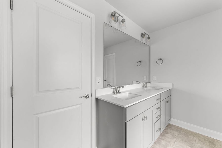 Furnished interior view inside a new home in Rutledge, Shallotte (Image 8).