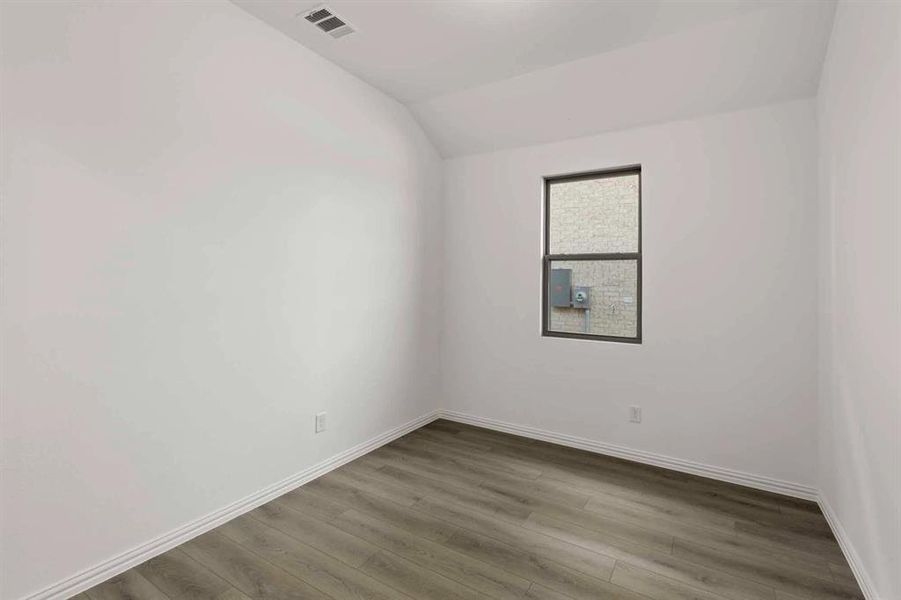 Spacious, unfurnished interior of a new home in Brookshire at Legacy Hills-50s, Celina (Image 23).