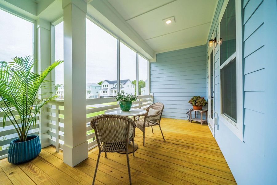 Exterior details and patio area of a home in , Mount Pleasant (Image 46).