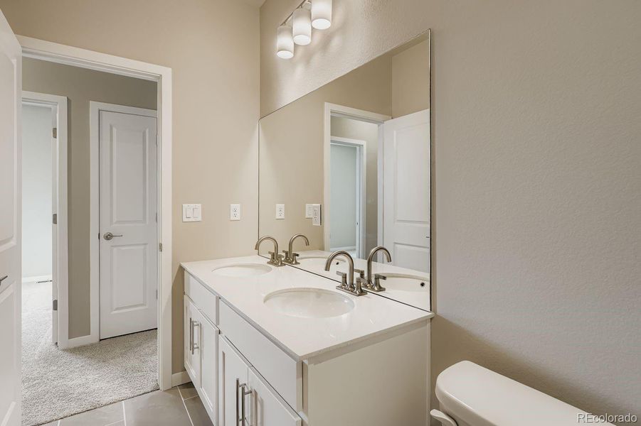 SECOND BATH SECOND BATH