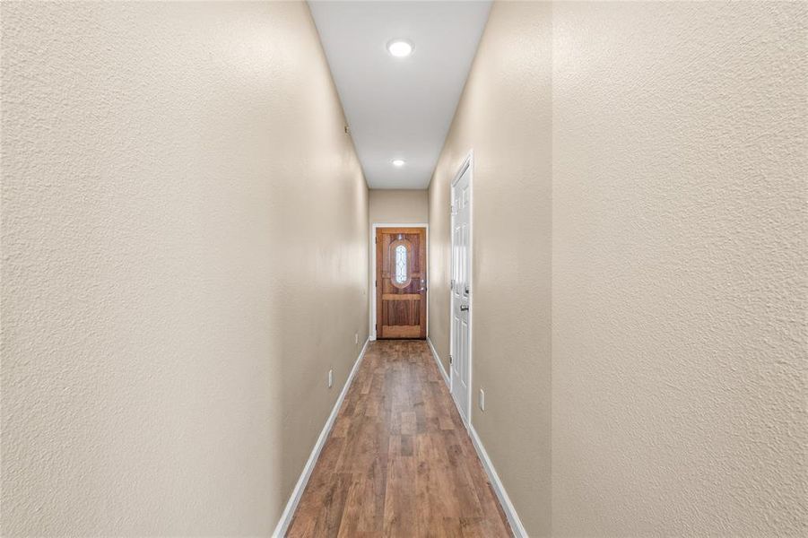 Spacious, unfurnished interior of a new home in , Irving (Image 16).