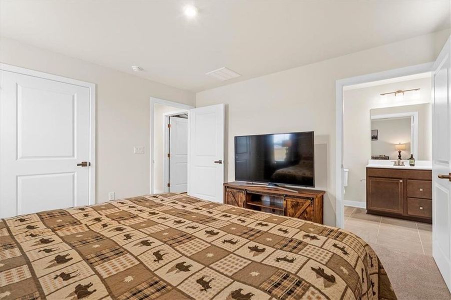 Furnished interior view inside a new home in , Calhoun (Image 18). Furnished interior view inside a new home in , Calhoun (Image 18).
