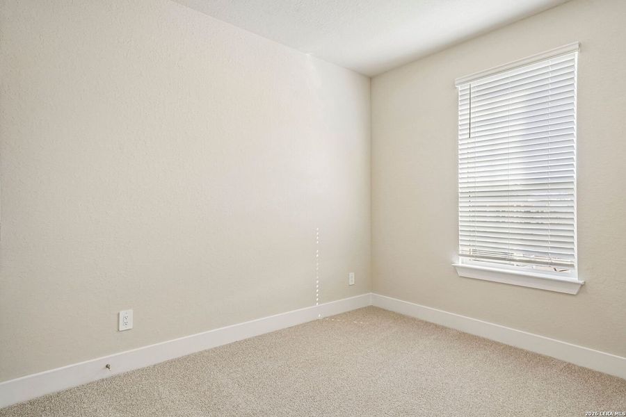 Spacious, unfurnished interior of a new home in Stetson Ridge, Marion (Image 26).