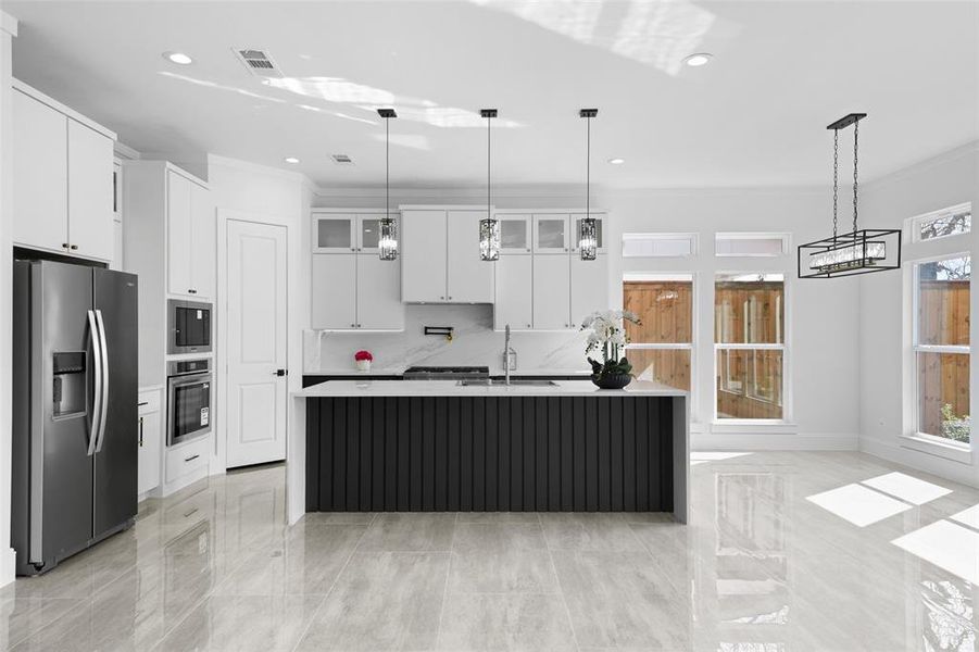 Furnished interior view inside a new home in , Dallas (Image 8).