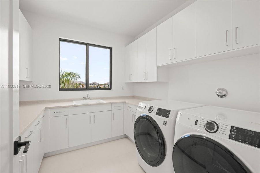 Furnished interior view inside a new home in , Palm Beach Gardens (Image 15). Furnished interior view inside a new home in , Palm Beach Gardens (Image 15).