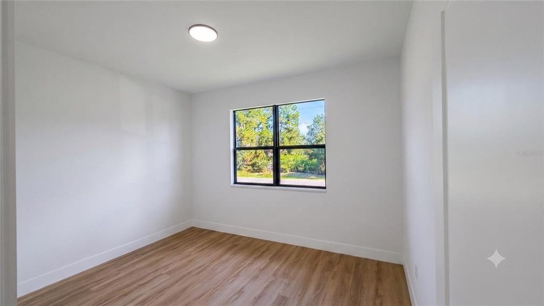 Spacious, unfurnished interior of a new home in , North Port (Image 16).