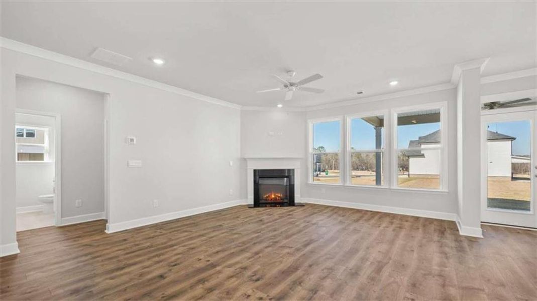 Spacious, unfurnished interior of a new home in Evergreen Crossing, Locust Grove (Image 24).