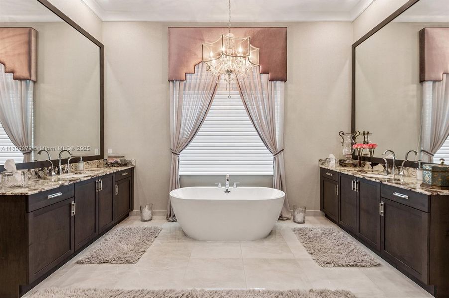 Furnished interior view inside a new home in , Palm Beach Gardens (Image 14).