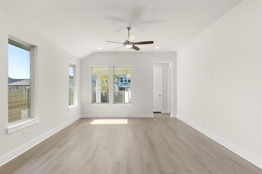 14. 3117 Eddington - Family 14. 3117 Eddington - Family