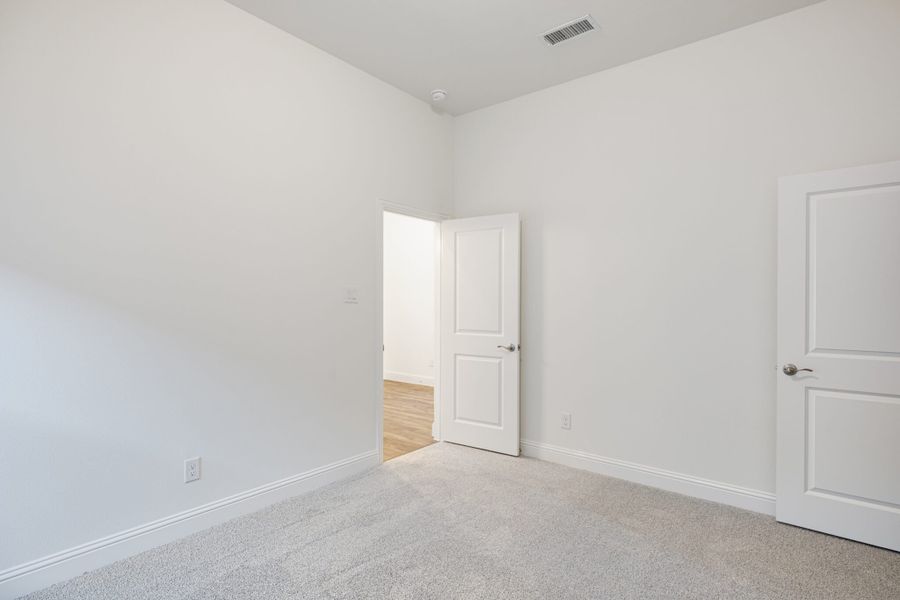 Spacious, unfurnished interior of a new home in Elevon, Lavon (Image 21). Spacious, unfurnished interior of a new home in Elevon, Lavon (Image 21).