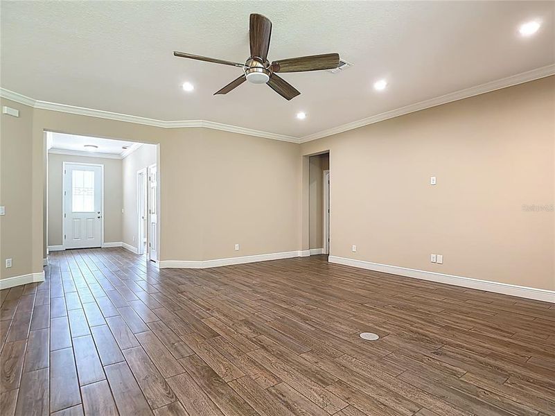 Spacious, unfurnished interior of a new home in , Orlando (Image 38). Spacious, unfurnished interior of a new home in , Orlando (Image 38).