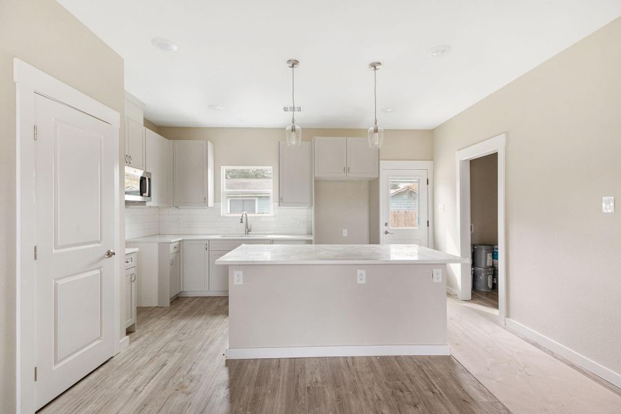 Furnished interior view inside a new home in , Bryan (Image 10).