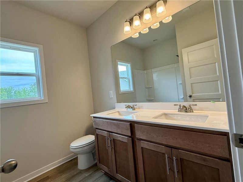 Furnished interior view inside a new home in Ponderosa Farms Reserve, Gainesville (Image 14). Furnished interior view inside a new home in Ponderosa Farms Reserve, Gainesville (Image 14).