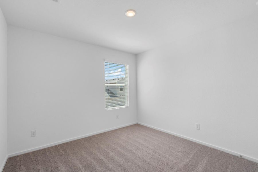 MODEL HOME images may NOT be consistent with the finished product. MODEL HOME images may NOT be consistent with the finished product.