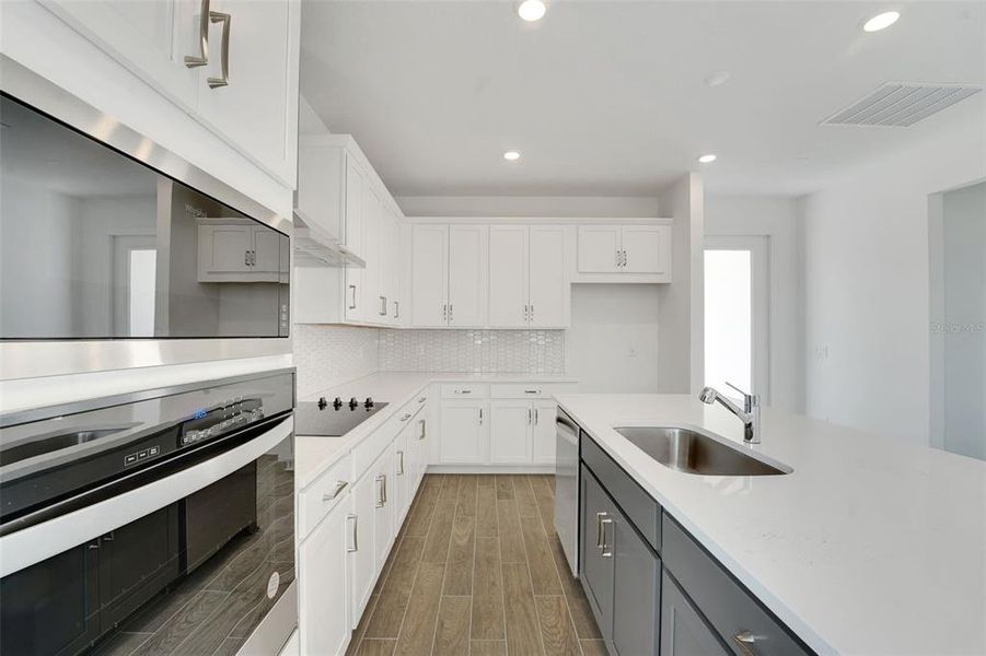 Furnished interior view inside a new home in Crossroads at Kelly Park, Apopka (Image 10). Furnished interior view inside a new home in Crossroads at Kelly Park, Apopka (Image 10).