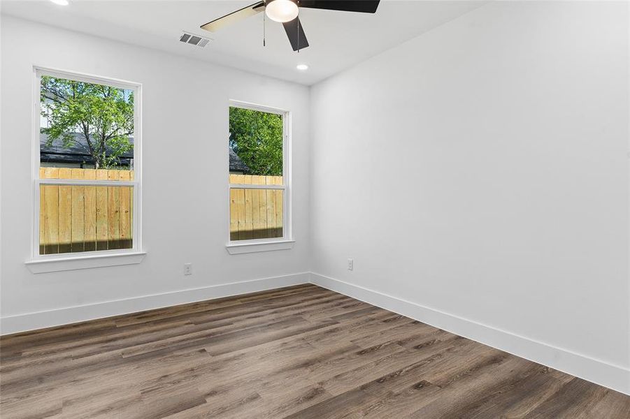 Spacious, unfurnished interior of a new home in , Dallas (Image 30).