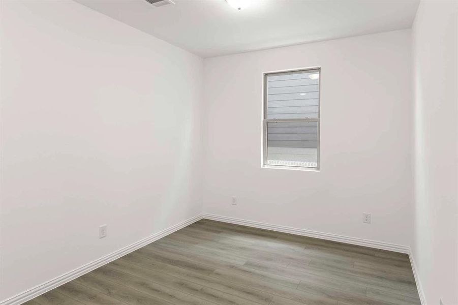 Spacious, unfurnished interior of a new home in Coyote Meadows, Anna (Image 28).