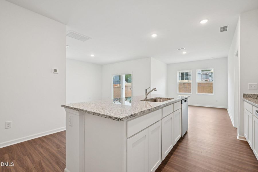 16-web-or-mls-Salers Loop-S0601-016 16-web-or-mls-Salers Loop-S0601-016