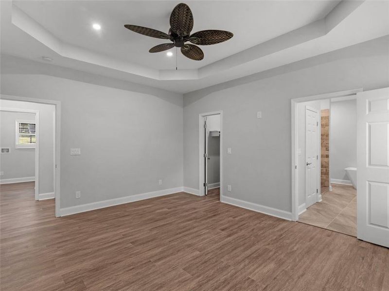 Spacious, unfurnished interior of a new home in , Griffin (Image 30).