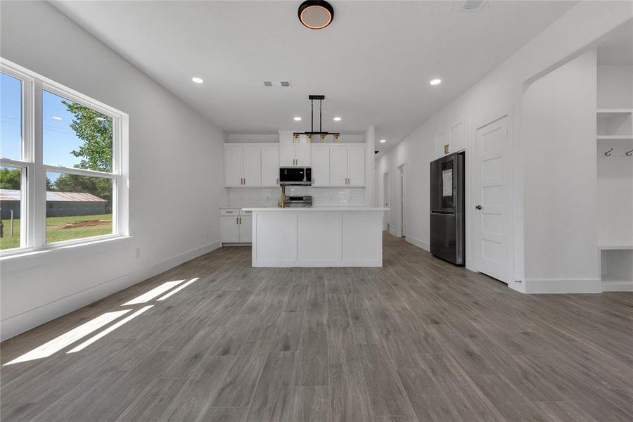 Spacious, unfurnished interior of a new home in , Valley View (Image 22). Spacious, unfurnished interior of a new home in , Valley View (Image 22).