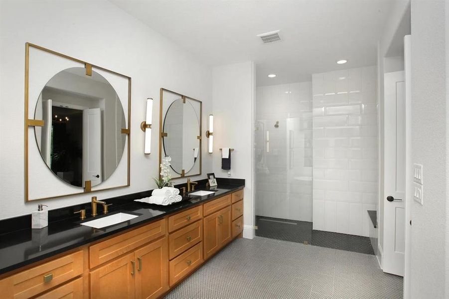 Brookdale II Primary Bath