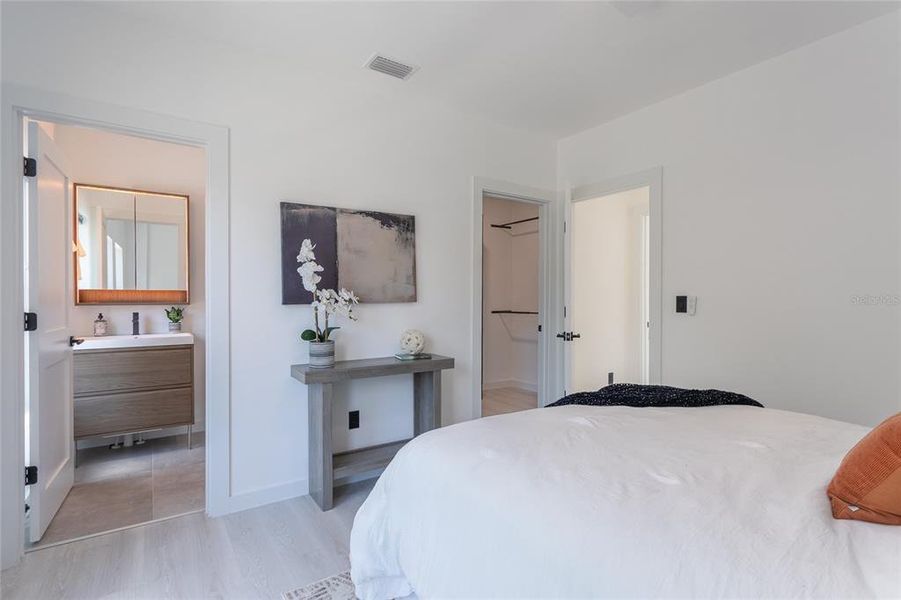 Furnished interior view inside a new home in , St. Petersburg (Image 14).