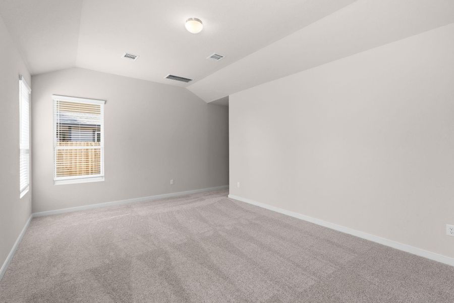 Spacious, unfurnished interior of a new home in Cypresswood Landing, Humble (Image 30).