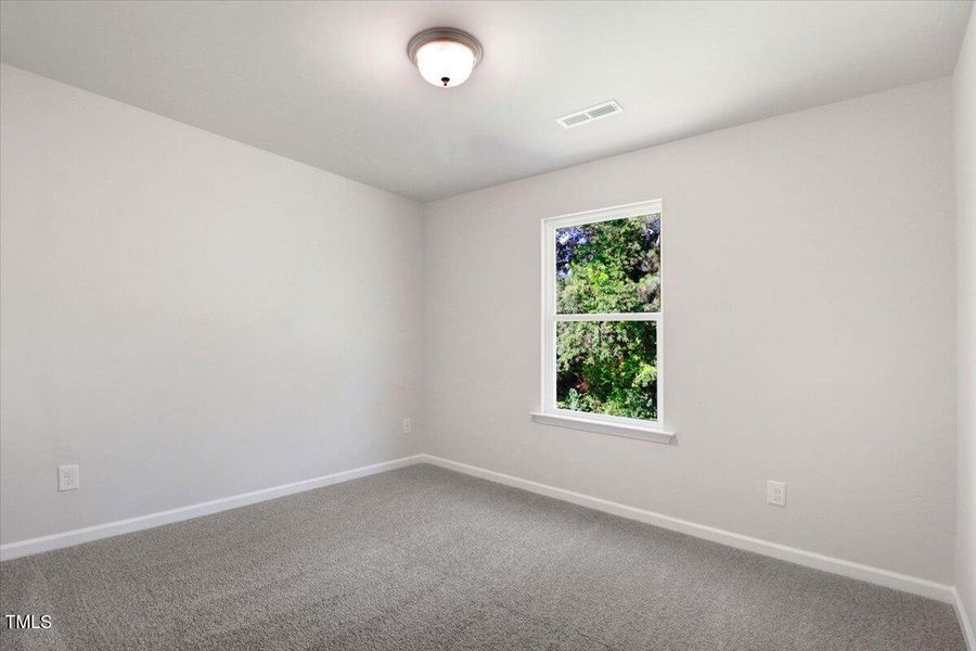 21-200 Streamlet Dr-21