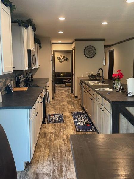 Furnished interior view inside a new home in , Walterboro (Image 4).