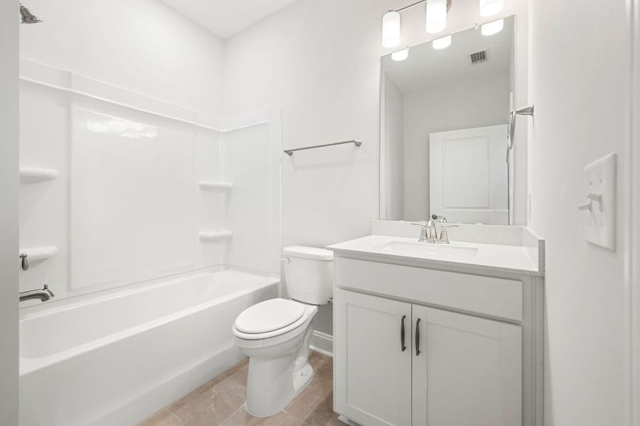 Furnished interior view inside a new home in Del Webb Savannah at Heartwood, Richmond Hill (Image 6).