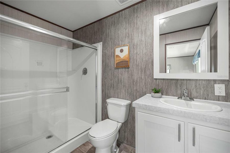 Furnished interior view inside a new home in , Ocklawaha (Image 15).