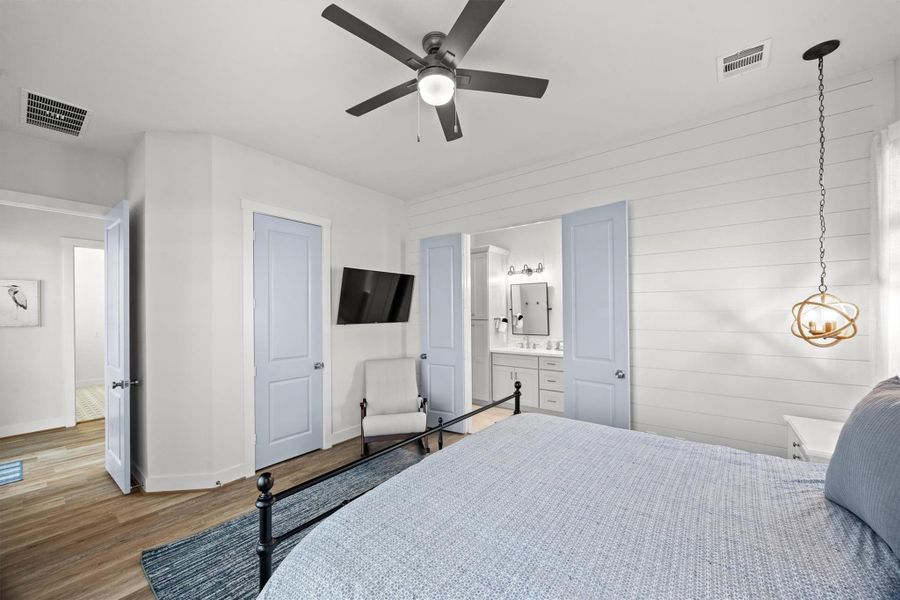 You have a walk-in closet, and access to your spa-like ensuite.