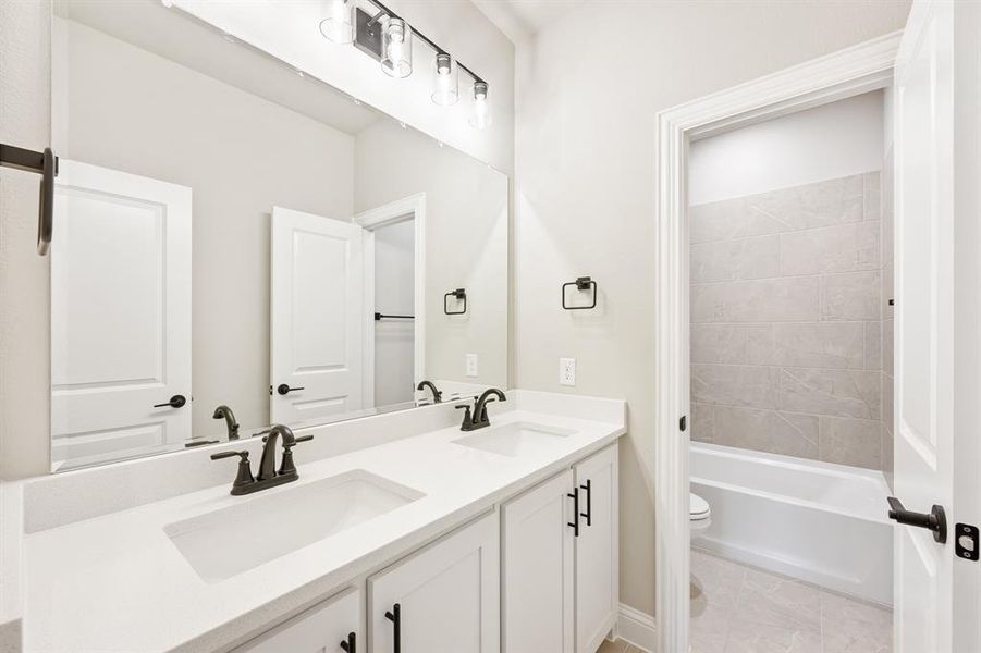 Furnished interior view inside a new home in Meraki, Forney (Image 11).