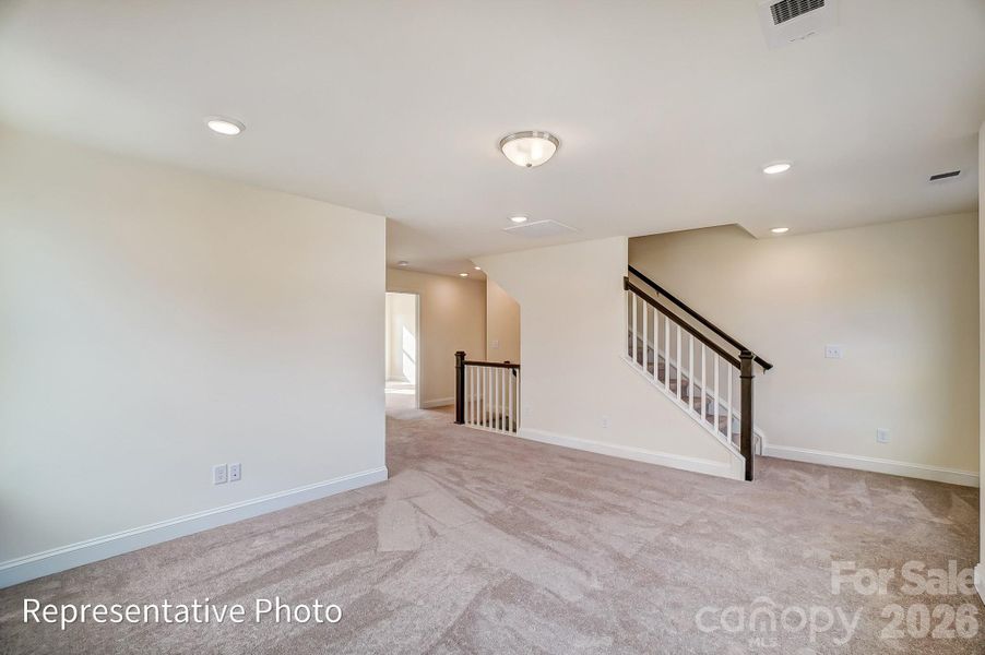 Spacious, unfurnished interior of a new home in Enclave at Riverdale, Huntersville (Image 14).