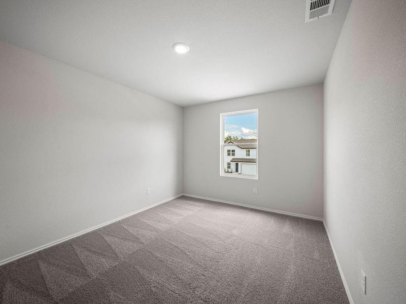 Spacious, unfurnished interior of a new home in Stoney Ridge, Hudson (Image 23).