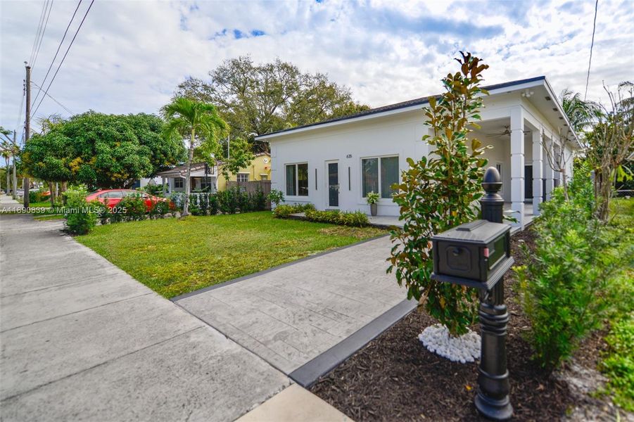 Image 25 of a home in .