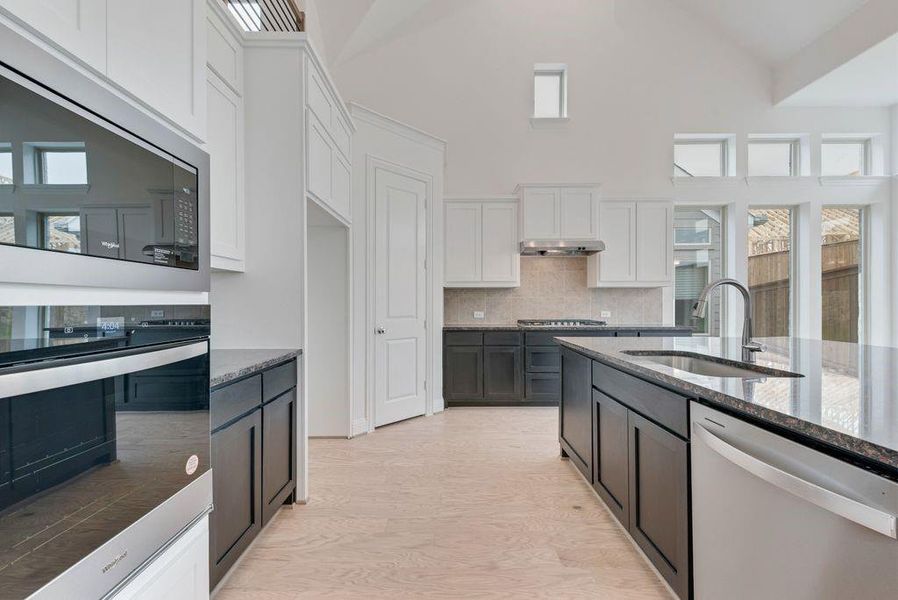 Furnished interior view inside a new home in Somerset Park, Rockwall (Image 11). Furnished interior view inside a new home in Somerset Park, Rockwall (Image 11).