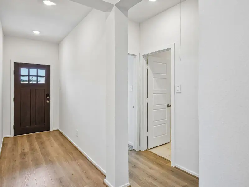 Spacious, unfurnished interior of a new home in Riviera Pines - Premier Series, Huffman (Image 11).