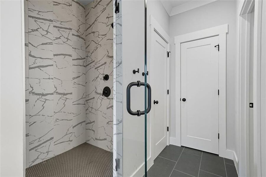 Image 47 of a home in .