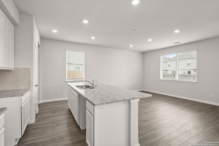 Furnished interior view inside a new home in Melissa Ranch, San Antonio (Image 7). Furnished interior view inside a new home in Melissa Ranch, San Antonio (Image 7).