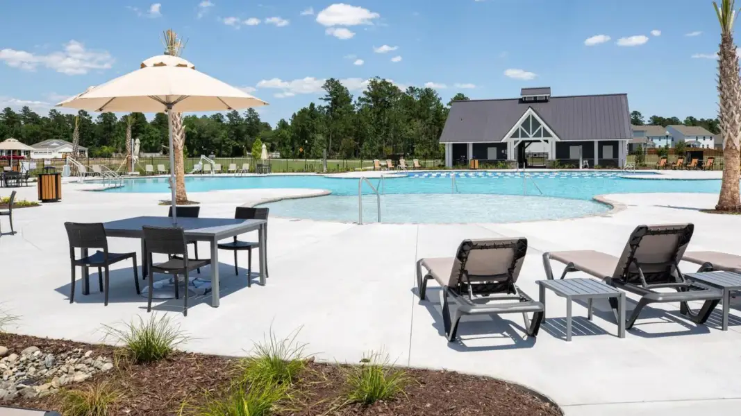 Community amenities in The Retreat at Indigo Preserve Townhomes, Leland (Image 29).