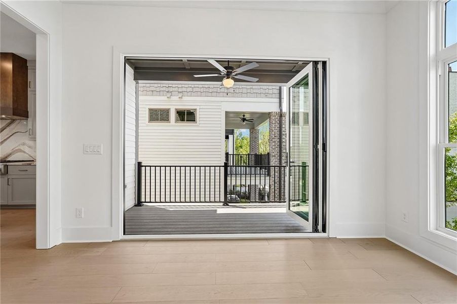 Image 67 of a home in Park Walke.