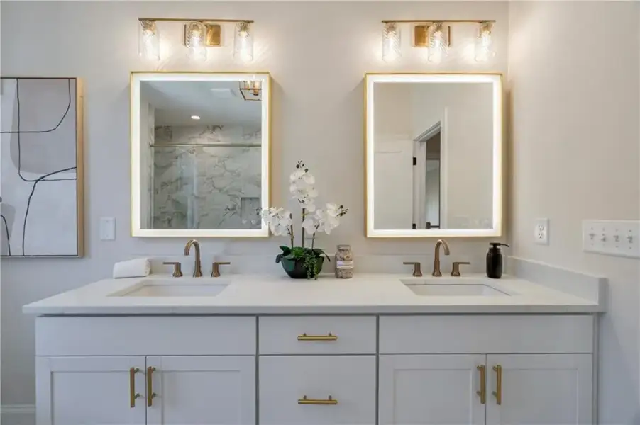 Furnished interior view inside a new home in , Atlanta (Image 40).