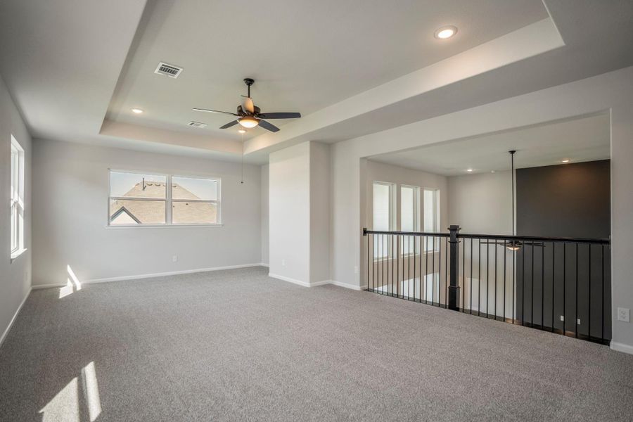 Spacious, unfurnished interior of a new home in Sienna 70' Lots, Missouri City (Image 43). Spacious, unfurnished interior of a new home in Sienna 70' Lots, Missouri City (Image 43).