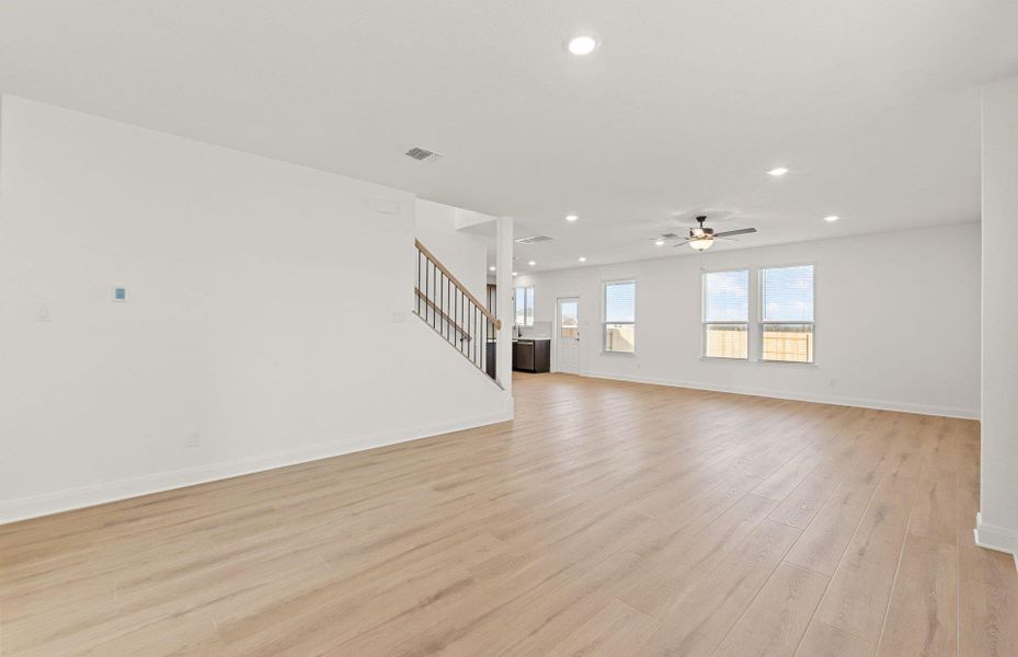 Spacious, unfurnished interior of a new home in Patterson Ranch, Georgetown (Image 26). Spacious, unfurnished interior of a new home in Patterson Ranch, Georgetown (Image 26).