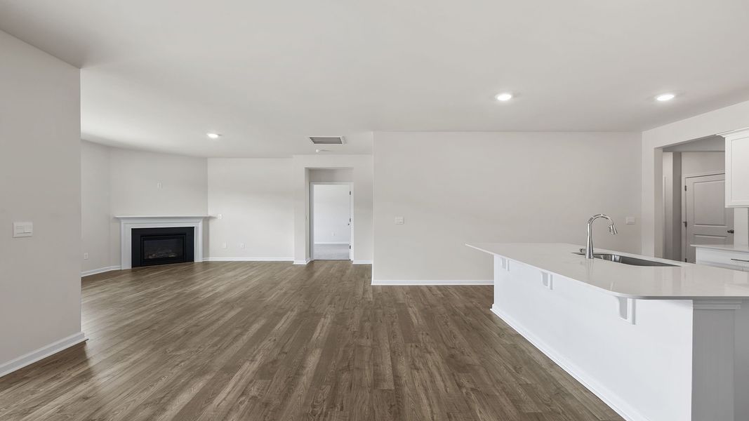 Spacious, unfurnished interior of a new home in Durbin Meadows Traditions, Fountain Inn (Image 20).