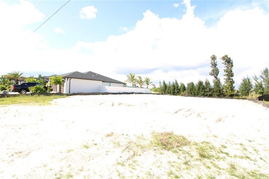 Image 25 of a home in .