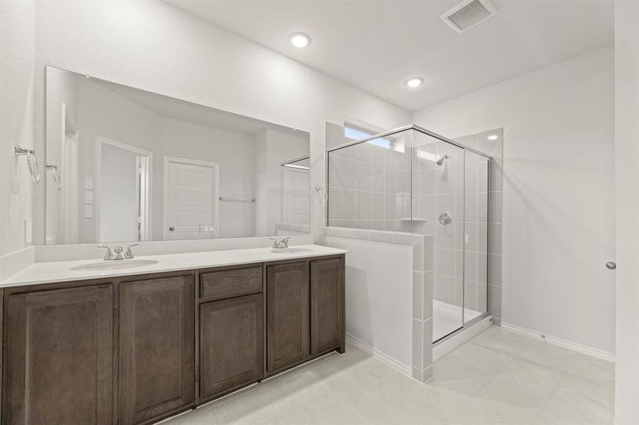 15. 1700 Edgeway - Bath