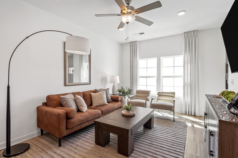 Furnished interior view inside a new home in The Towns at Red River, Gallatin (Image 9).
